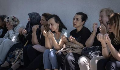 Batman’da Trafik Kazasında Hayatını Kaybeden Öğretim Görevlisi Akgönül’ün Cenazesi Ankara’da Defnedildi