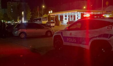 Biri 16 diğeri 17 yaşında! Kızlar arasındaki kavga kanlı bitti