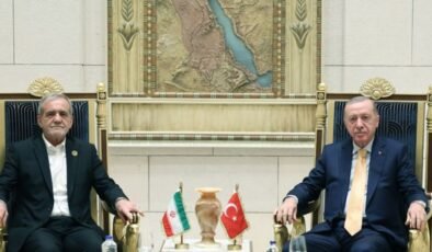 Cumhurbaşkanı Erdoğan, Pezeşkiyan’la görüştü