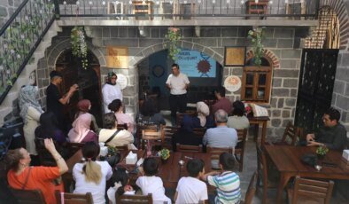 Diyarbakır’da Tümör Oluşumu Üzerine Bilgilendirici Seminer Düzenlendi