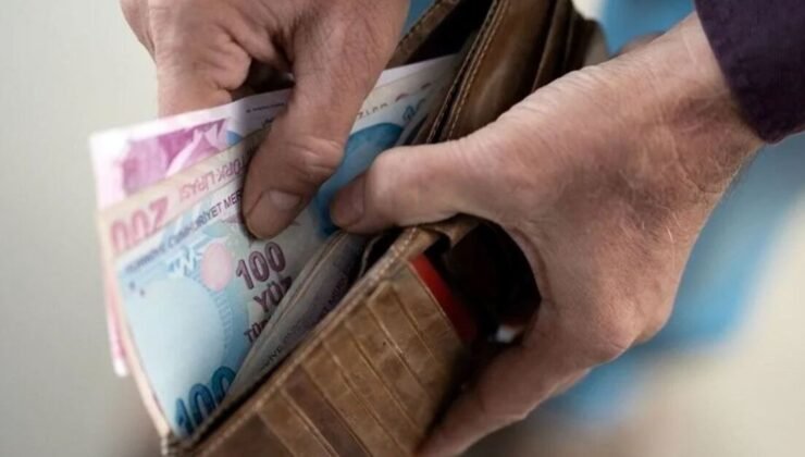 Emekli işçinin ödediği prim aylığı artırır mı?