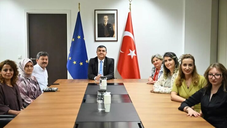 Erasmus Projesi ile Eğitimde Yenilikçi Araçlar ve Yapay Zeka Kullanımı Artıyor