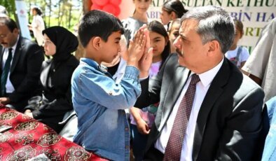 Erzurum’da Geleneksel Piknik Şöleni Düzenlendi