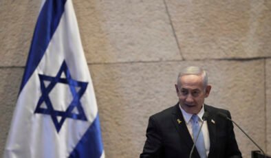 İsrail Başbakanı Netanyahu, İsraillilerin sığınaklarda uzun süre kalmaları gerekebileceğini belirtti