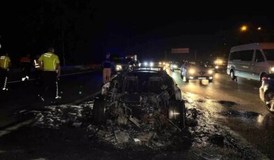 İstanbul Bahçelievler’de Lüks Araç Yangını: 2 Milyon TL Zarar