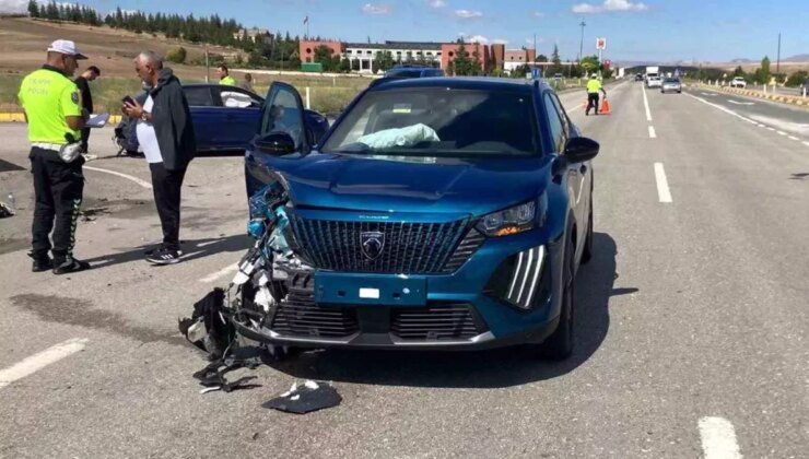 Kırıkkale’de Trafik Kazası: İki Yaralı