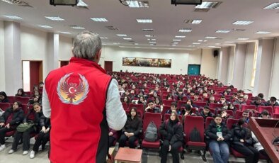 Kırşehir’de ‘Gençlik ve Güvenli Gelecek’ Projesi ile 4 Bin 441 Öğrenciye Bilgilendirme