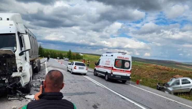 Nevşehir’de süt tankeri ile otomobil çarpıştı: 2 ölü