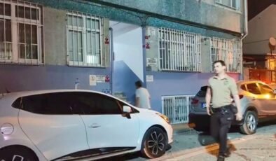 Önce arkadaşını öldürüp parçalara böldü sonra intihar etti