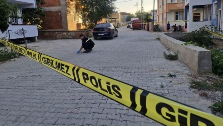 Otomobilin çarptığı 3 yaşındaki çocuk öldü