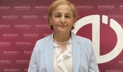 Prof. Dr. Emine Kolaç: Yapay Zeka Çevirileri Türkçe’ye Tehdit Oluşturuyor