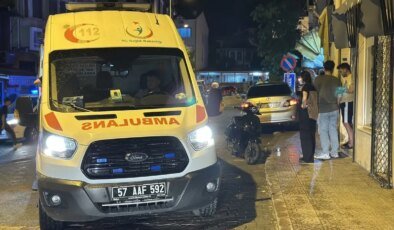 Sinop’ta Motosiklet ile Otomobil Çarpıştı: 2 Yaralı