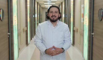 Skolyoz Erken Teşhisle Tedavi Edilebilir