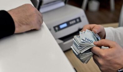 Üç işçi çalıştıran işveren ücreti elden ödeyemez