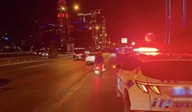 Ümraniye’de cip, taksiye arkadan çarptı: 1 ölü
