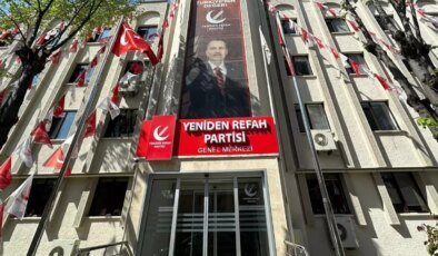 Yeniden Refah Partili 5 belediye meclis üyesi istifa etti