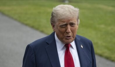 ABD Başkanı Trump, Kanada mallarına yüzde 35 tarife uygulanacağını duyurdu