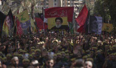 ABD’li Özel Temsilci Barrack: “Lübnan’da silahsızlanma hükümetin yönetiminde Hizbullah’ın tam onayıyla başlamalı”