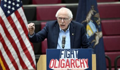 ABD’li Senatör Sanders, İsrail’e silah satışının durdurulması için Senato’ya “baskı” yapacağını belirtti