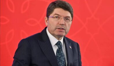 Adalet Bakanı Tunç: CHP’li belediyelere soruşturmalar yasal sınırlar içinde sürdürülmektedir