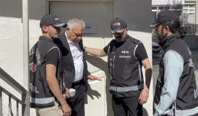 Adana Büyükşehir Belediye Başkanı Zeydan Karalar tutuklandı