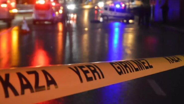 Astsubayın kullandığı araç traktörle çarpıştı, 3 kişi hayatını kaybetti