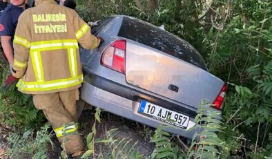 Balıkesir’de Şarampole Uçan Otomobilde İki Yaralı