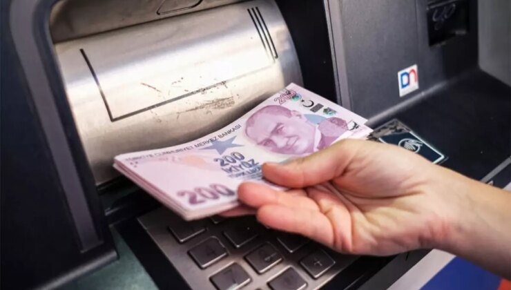 Bankadaki 100 bin lirası buhar oldu! Mahkeme bankayı suçlu buldu