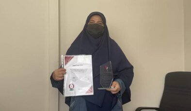 Başörtüsü Yasağına Rağmen 13 Üniversite Bitiren Kadın, İlerlemeye Devam Ediyor