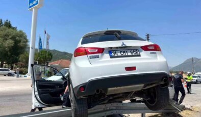Burdur-Antalya Karayolu’nda Kaza: 5 Yaralı