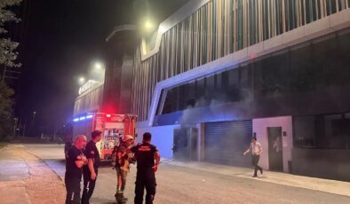 Bursa’da Kuyum İmalathanesinde Yangın Çıktı