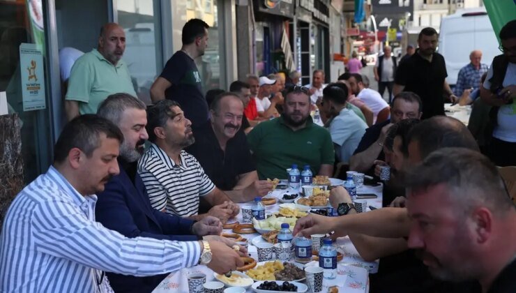 Çaykur Rizespor, Esnaf ile Kahvaltıda Bir Araya Geldi