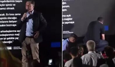 CHP Grup Başkanvekili Murat Emir sahneden düştü