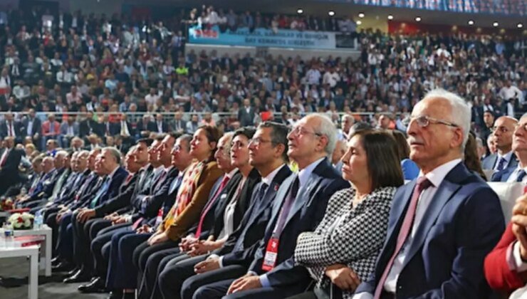 CHP kurultay davasında bir kez daha görevsizlik kararı