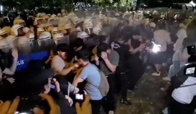 CHP’nin Saraçhane mitingi sonrası arbede: Gözaltılar var