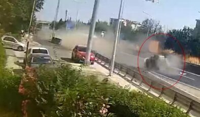 Çorlu’da Kontrolden Çıkan Otomobil Takla Attı: 3 Yaralı