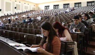 Cumhurbaşkanı Erdoğan, 4 üniversiteye yeni rektör atadı