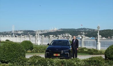 Cumhurbaşkanı Erdoğan, Togg’un yeni modeli T10F’yi test etti
