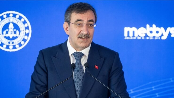 Cumhurbaşkanı Yardımcısı Yılmaz: Teknoloji dar bir zümrenin kontrolünde olursa toplumsal eşitsizlikleri derinleştirebilir