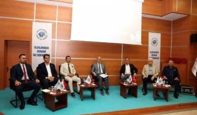 Denizli Ekonomisi Paneli: Sürdürülebilir Sanayi Vurgusu