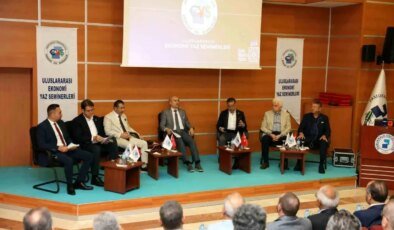 Denizli Ekonomisi Paneli, Uluslararası Ekonomi Yaz Seminerleri’nde Gerçekleşti