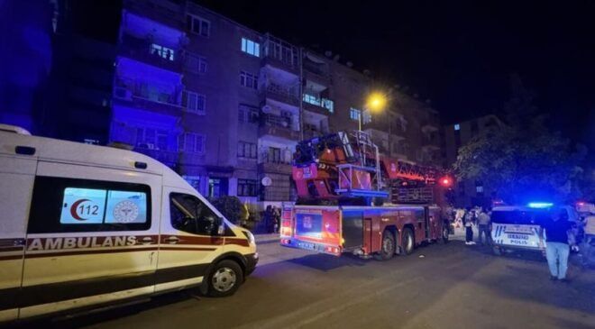 Diyarbakır’da sallandığı ihbarı yapılan 5 katlı bina tahliye edildi