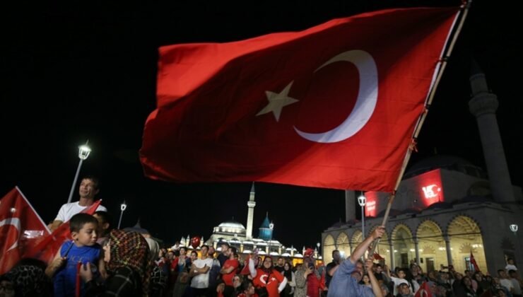Ekonomi yönetiminden 15 Temmuz mesajı