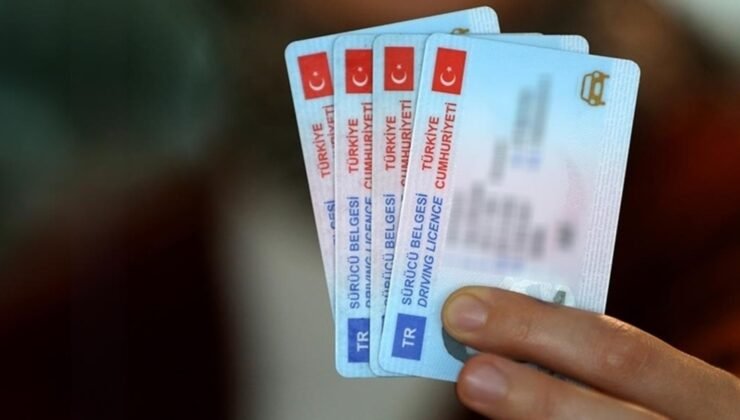 Eski tip ehliyetlerde bugün son! 2 milyondan fazla kişinin ehliyeti geçersiz sayılabilir