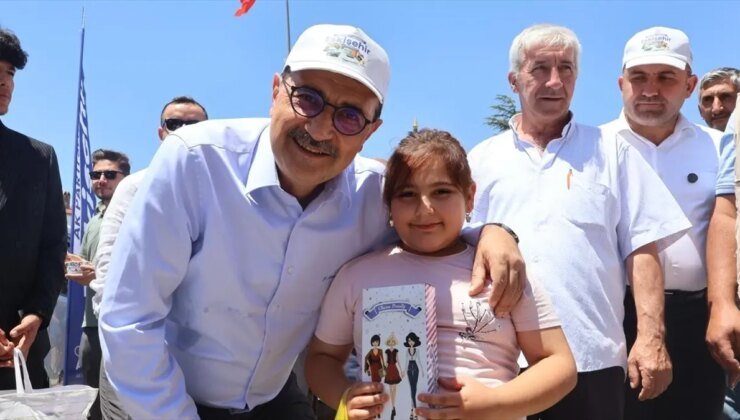 Fatih Dönmez Seyitgazi’de Esnaf ve Vatandaşlarla Bir Araya Geldi