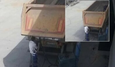 Feci ölümün kamera kaydı! Damper kapağı başına çarptı