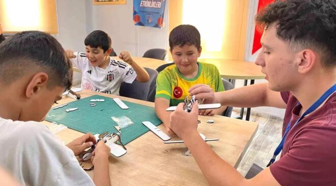 Fırat Üniversitesi’nden Çocuklar İçin Bilim ve Umut Projesi