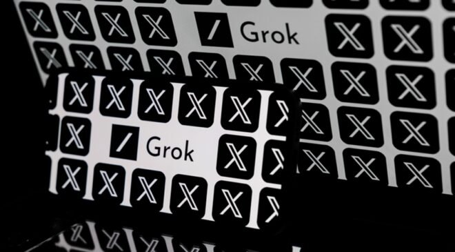 Grok özür diledi ama yine küfür ediyor