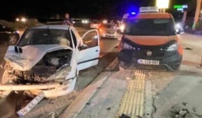 Hatay’da Gece Saatlerinde Trafik Kazası: 2 Yaralı