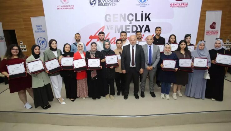 Hatay’da Gençlik ve Medya Akademisi Eğitimi Tamamlandı